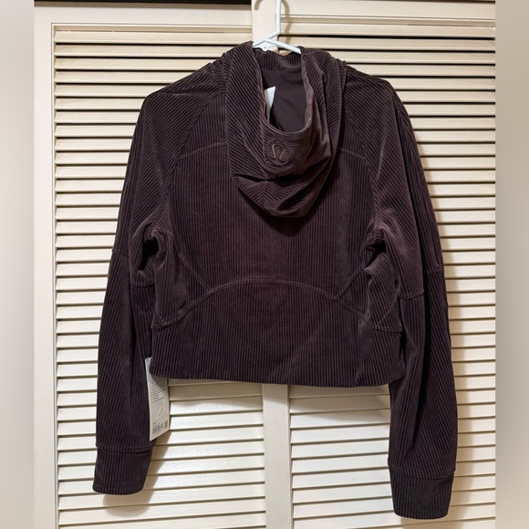 Lululemon Scuba Oversized velvet cord Espresso
Size xs/s - Picture 2 of 4